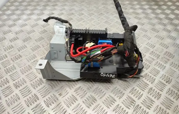 Mercedes-Benz GLK (X204) Fuse module 2049065802 2049012602 2129020207
