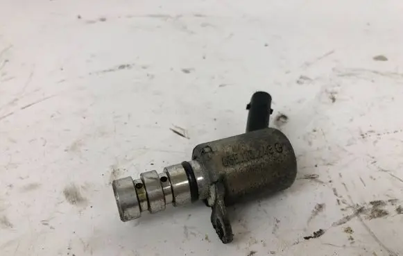 Audi A6 C7 Fuel pump gear (pulley) 06E105243C
