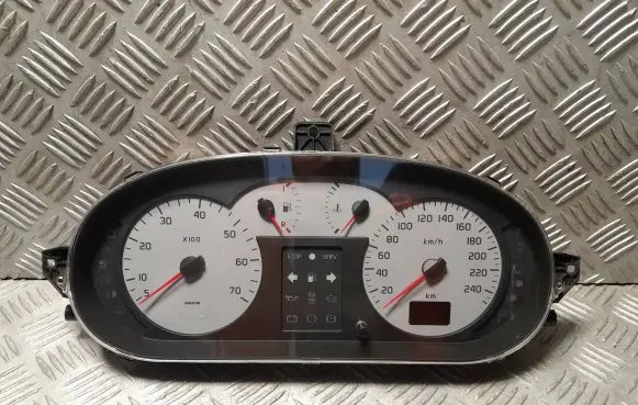 Renault Scenic I Speedometer (instrument cluster) P7700428718A 216506943A NS03066738