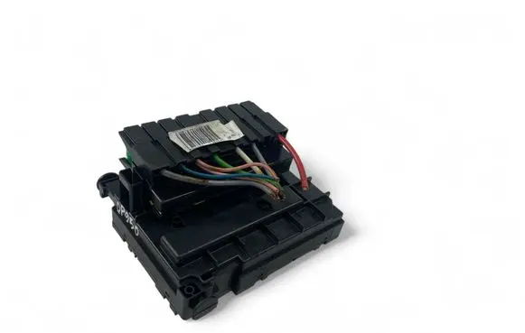 Peugeot 207 Fuse module 9664055580