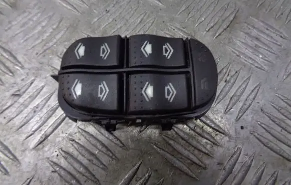Ford Focus Front door window switch trim 98AB-14A132-DE