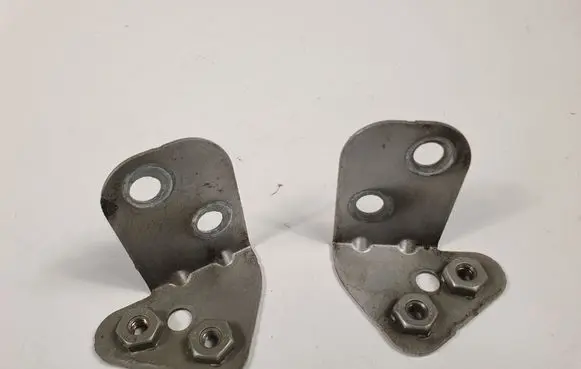Opel Combo D Fender mounting bracket