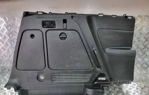 Opel Meriva B Trunk/boot side trim panel 13265638