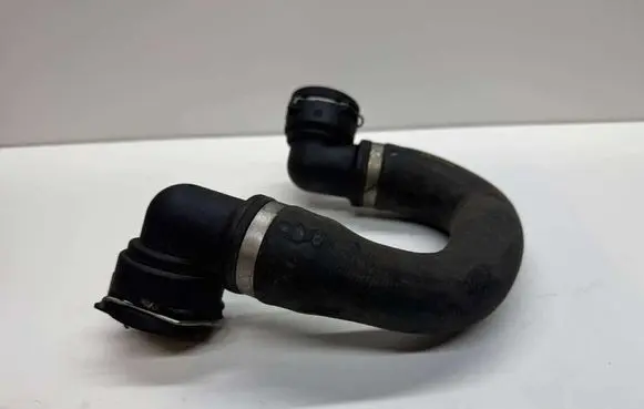 Opel Meriva B Engine coolant pipe/hose 565548547 13361949 15FE13