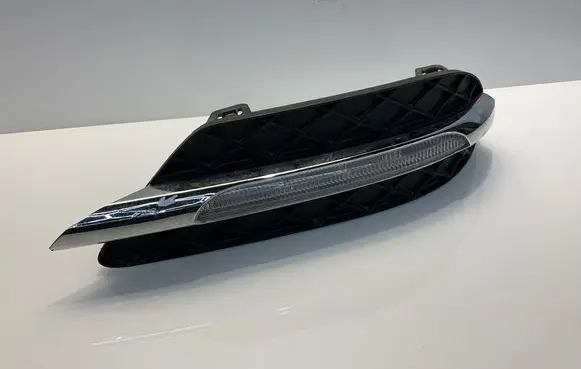 Mercedes-Benz C W204 Front bumper lower grill A2048803224 2048803224