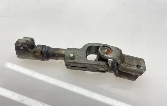Steering column universal joint
