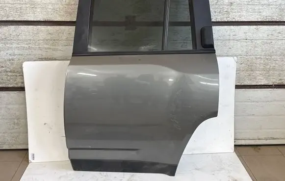 Jeep Compass Rear door