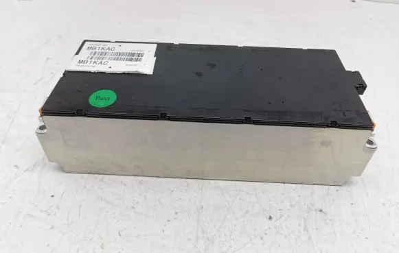 Citroen C4 III e-C4 Hybrid / Electric Car Battery Cell 9833039180