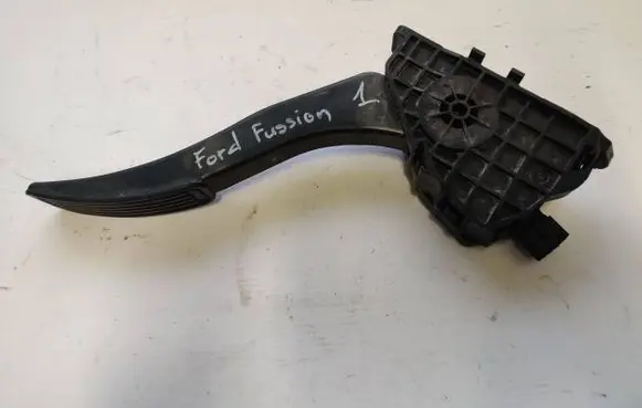Ford Fusion II Accelerator throttle pedal DG9C9F836AD 1000440