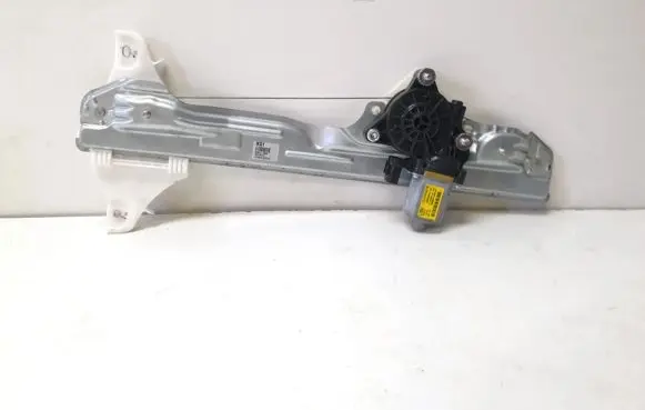 Hyundai Kona I Rear window lifting mechanism without motor