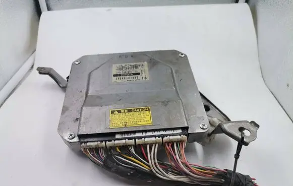 Toyota Prius (XW20) Engine control unit/module 8954047090
