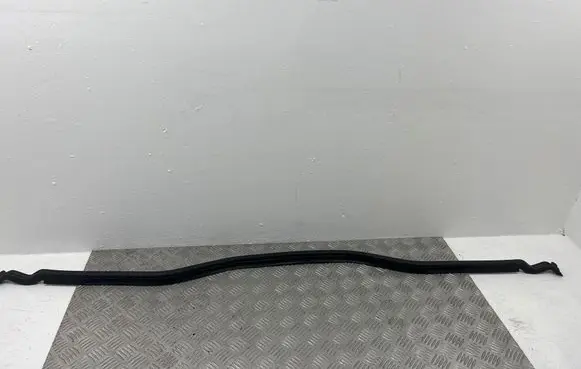 BMW 5 E60 E61 Engine compartment rubber 7034163