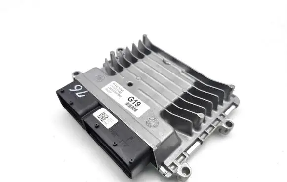 Hyundai i40 Engine control unit/module 95440-2D520 95441-2D510