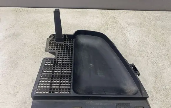 Audi A4 S4 B7 8E 8H Trunk/boot trim cover 8E9864898C