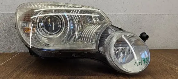 Skoda Yeti (5L) Headlight/headlamp