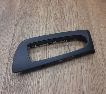 Mercedes-Benz E W238 Front door window switch trim A2387275000