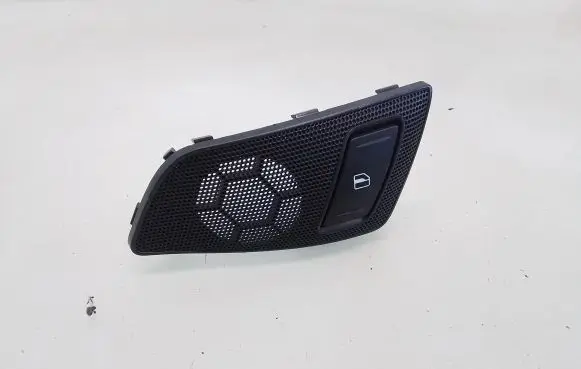 Skoda Octavia Mk2 (1Z) Electric window control switch