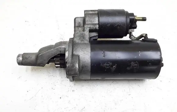 Audi A6 S6 C5 4B Starter motor