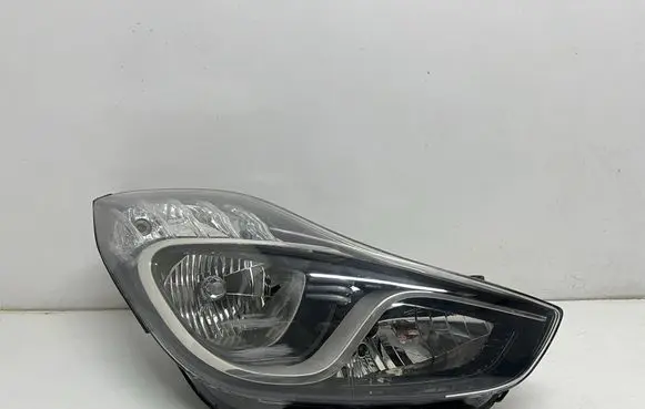 Hyundai ix20 Headlight/headlamp