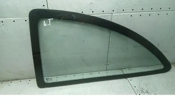 Opel Corsa C Rear side window 