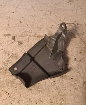 BMW X6 M Other engine bay part 7171792