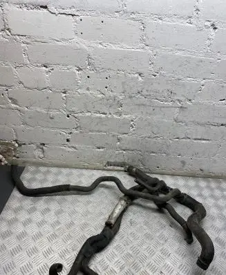 Renault Laguna III Engine coolant pipe/hose 1800413515