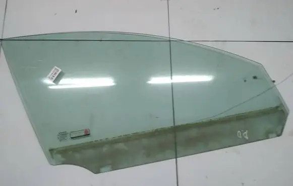 Volvo S40 Front door window glass four-door as2