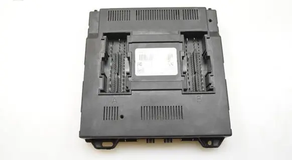 Skoda Fabia Mk2 (5J) Comfort/convenience module 6R7937087F