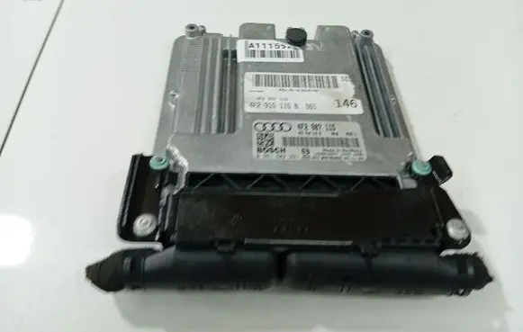 Audi A6 S6 C6 4F Engine control unit/module 4F2907115