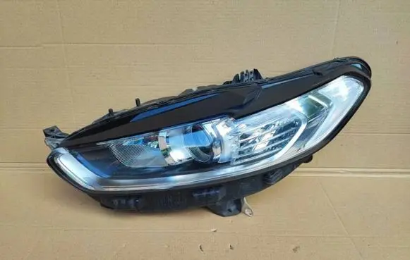 Ford Mondeo MK V Headlight/headlamp DS7313W030FA