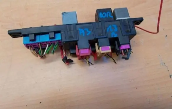 Audi A3 S3 8L Fuse 