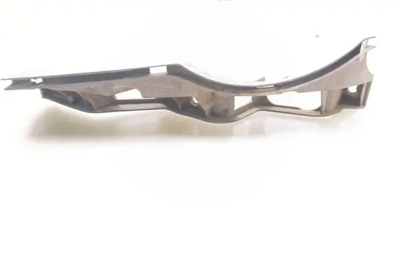 Volkswagen PASSAT B6 Front bumper mounting bracket 3C0807889