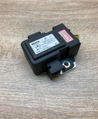 Mercedes-Benz S W220 ESP acceleration yaw rate sensor 0015404517 0265005230Used WithPlug