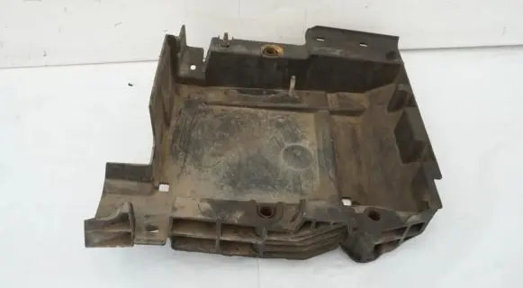 Renault Laguna II Battery box tray 8200003065