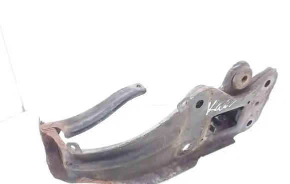 Mercedes-Benz E W211 Bottom radiator support slam panel 