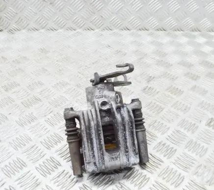Audi A1 Rear brake caliper 2Q0615424C
