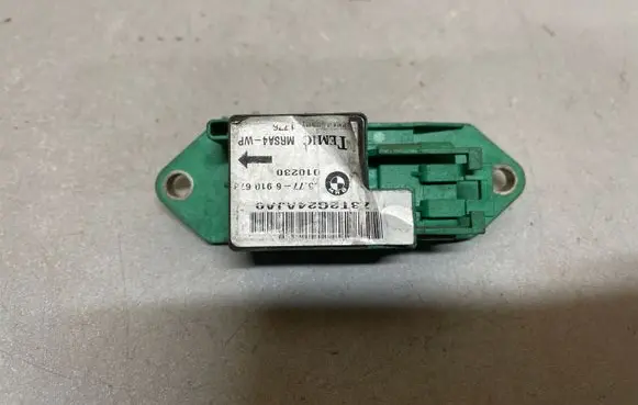 BMW 5 E39 Airbag deployment crash/impact sensor 6910678