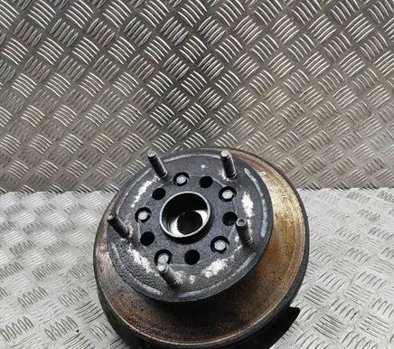 Ford Transit VII Front wheel hub KK213K185AA