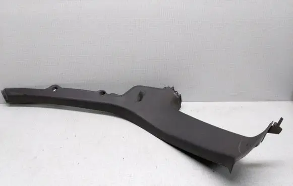 Volvo V70 Other sill/pillar trim element VOLVO1882