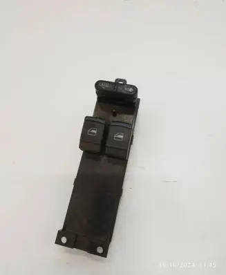 Volkswagen PASSAT B5 Electric window control switch 1J3959857 F005S00004 0084111415