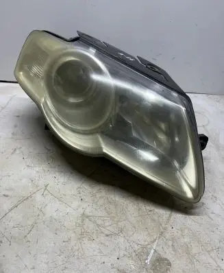 Volkswagen PASSAT B6 Headlight/headlamp 3CO941006Q