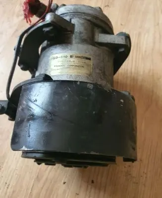 Nissan Patrol Y60 Air conditioning (A/C) compressor (pump) 0859004804 SD510