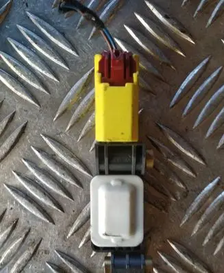 Audi A4 S4 B7 8E 8H Airbag deployment crash/impact sensor 8E0959643B 011659030206 6332ARB4010818132