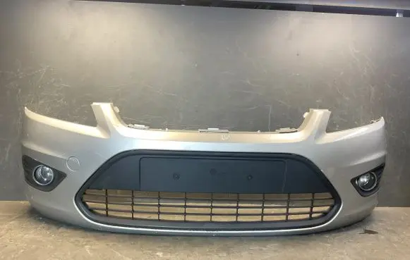 Ford Focus Front bumper 8M5117K819