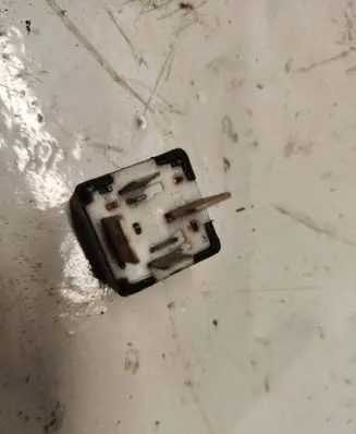 Audi A4 S4 B5 8D Other relay 443951253J