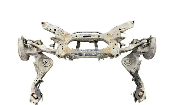 Nissan X-Trail T32 Rear axle beam 