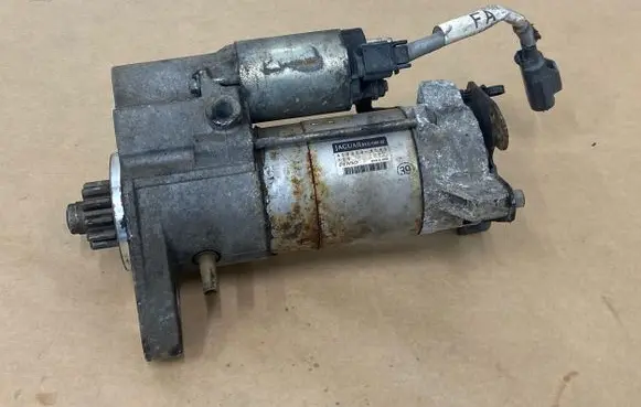 Jaguar XF X250 Starter motor DX2311001CC DX239137FA DX239137