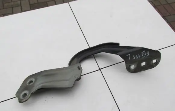 Ford Focus Engine bonnet/hood hinges BM51A16801AD