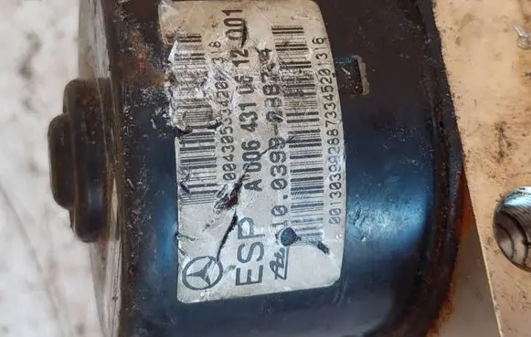 Mercedes-Benz C W202 ABS Pump A0064310612001