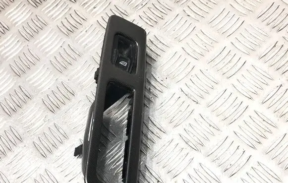 Volvo S40 Electric window control switch 866381 W1B121B115 30773217